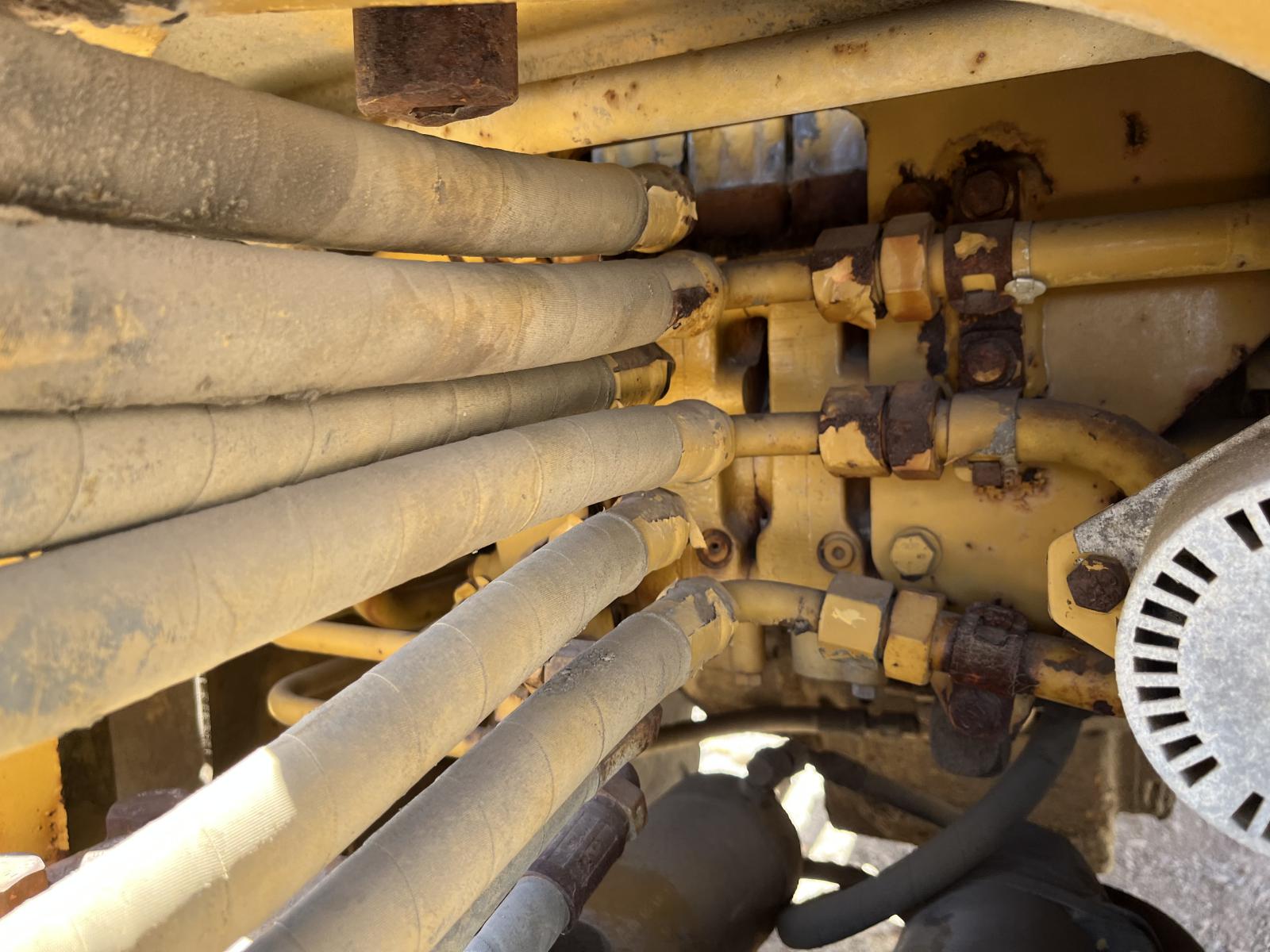 ./imagenes/INVOICE/2019/16531/RETROEXCAVADORA CATERPILLAR 446B (13).JPG